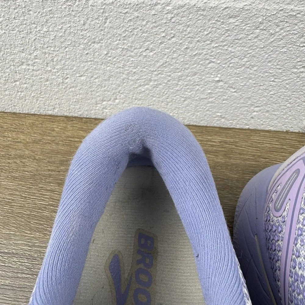 Brooks Ghost 14 Womens Size 10B Purple Running Shoes Sneakers 1203561B566‎